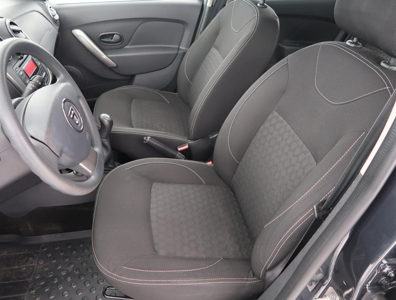 2016 Dacia LOGAN - 26