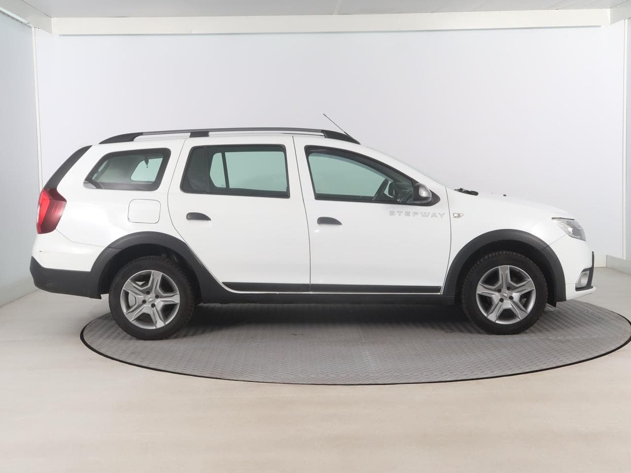2018 Dacia LOGAN - 12