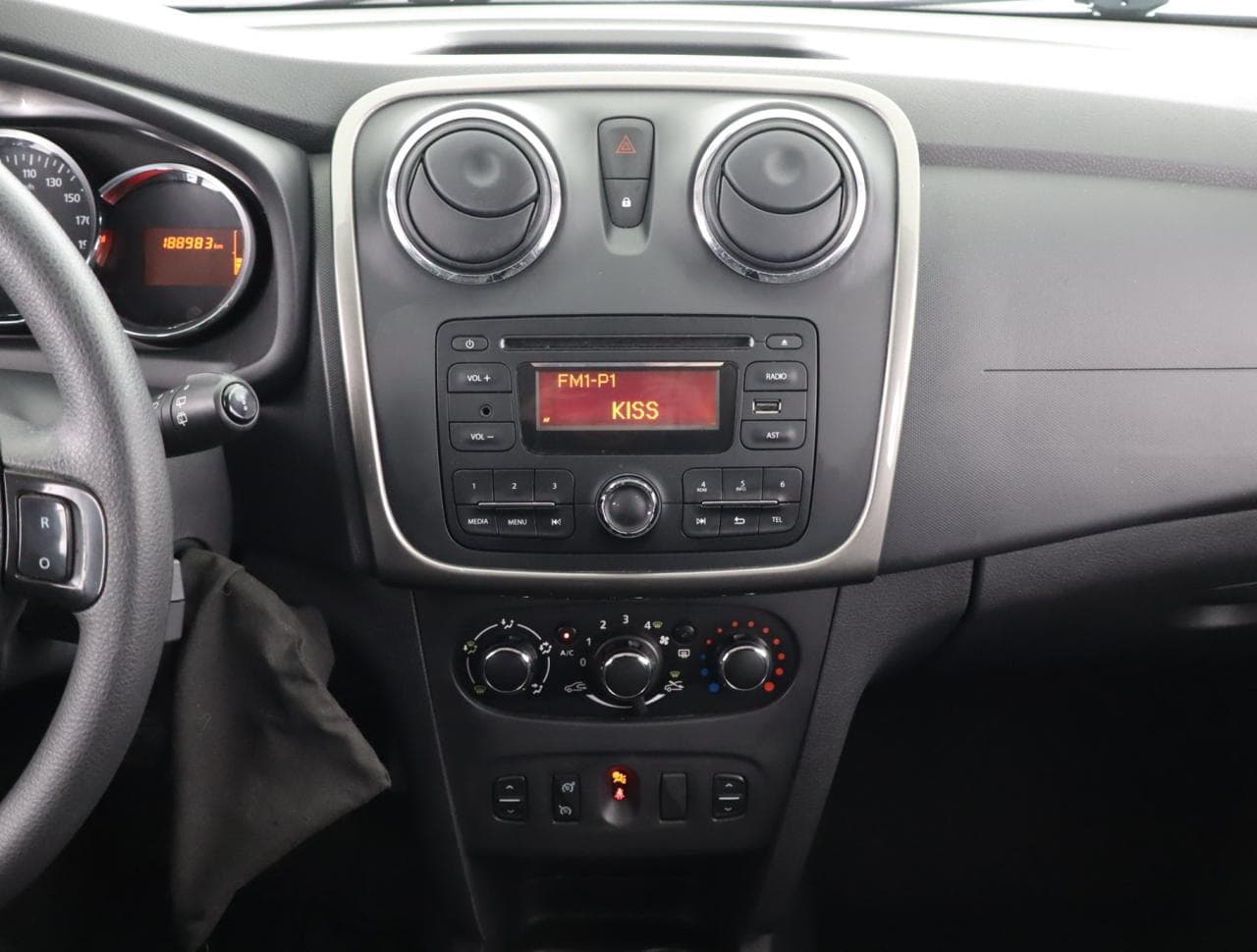 2016 Dacia LOGAN - 18