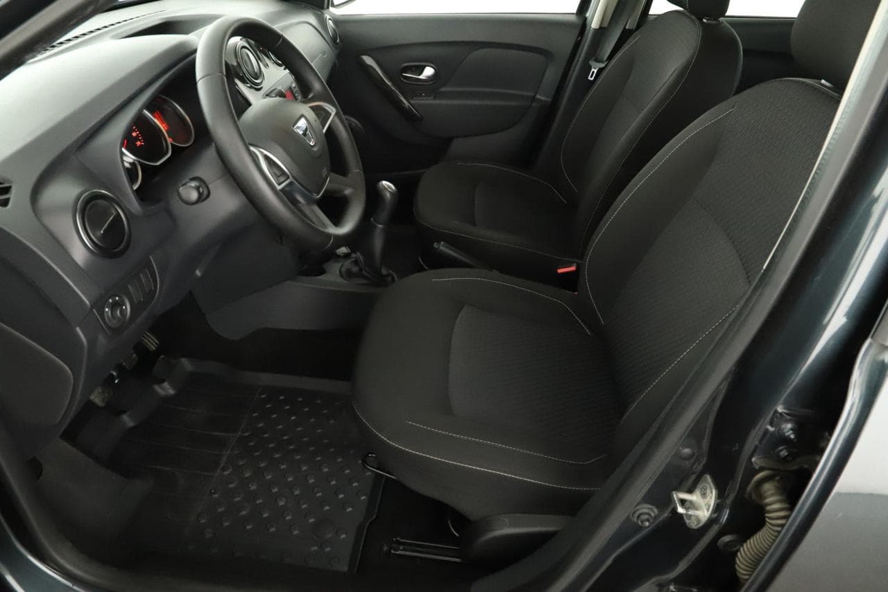 2018 Dacia LOGAN - 11