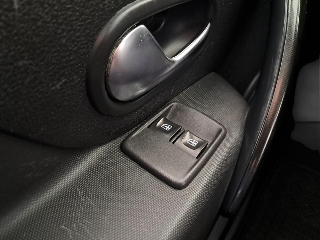 2018 Dacia LOGAN - 19