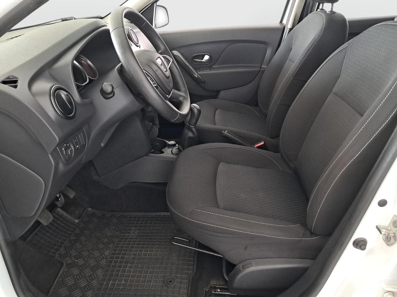 2018 Dacia LOGAN - 15