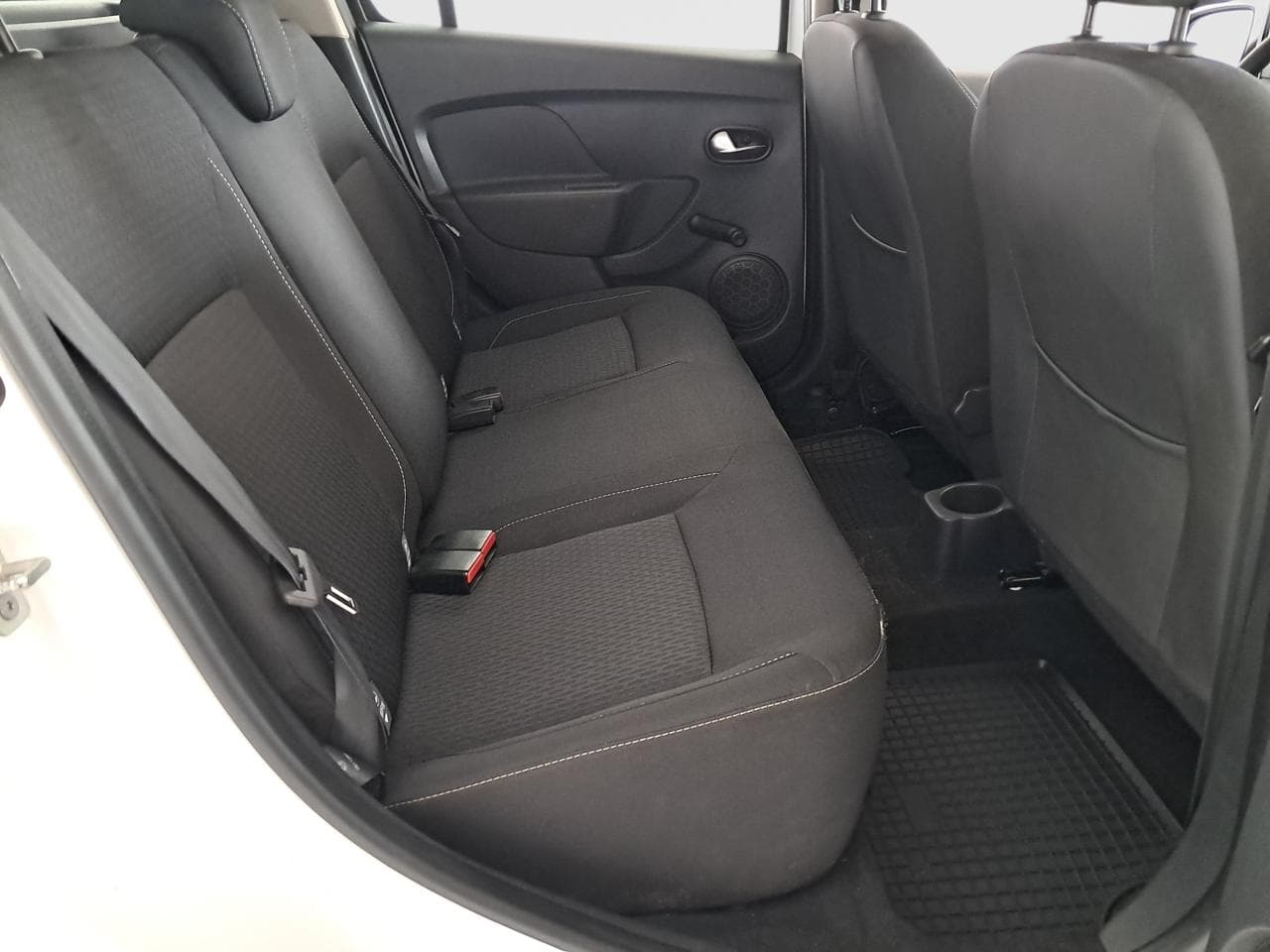 2018 Dacia LOGAN - 12