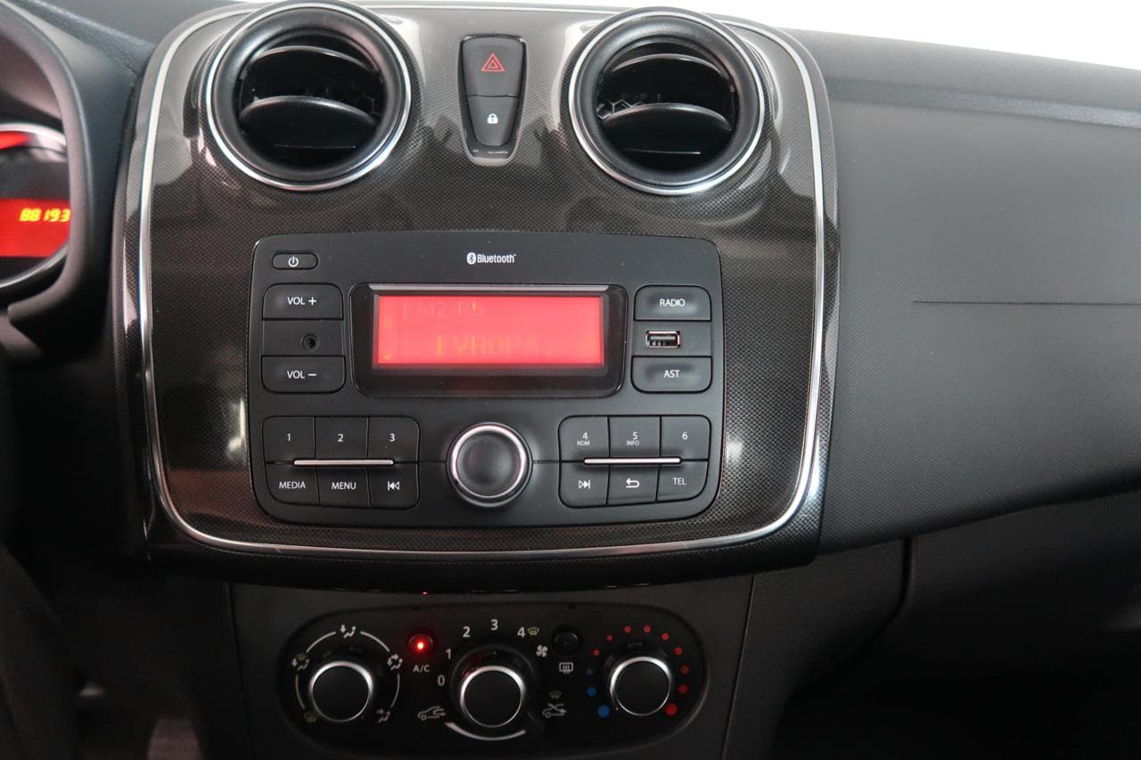 2018 Dacia LOGAN - 34