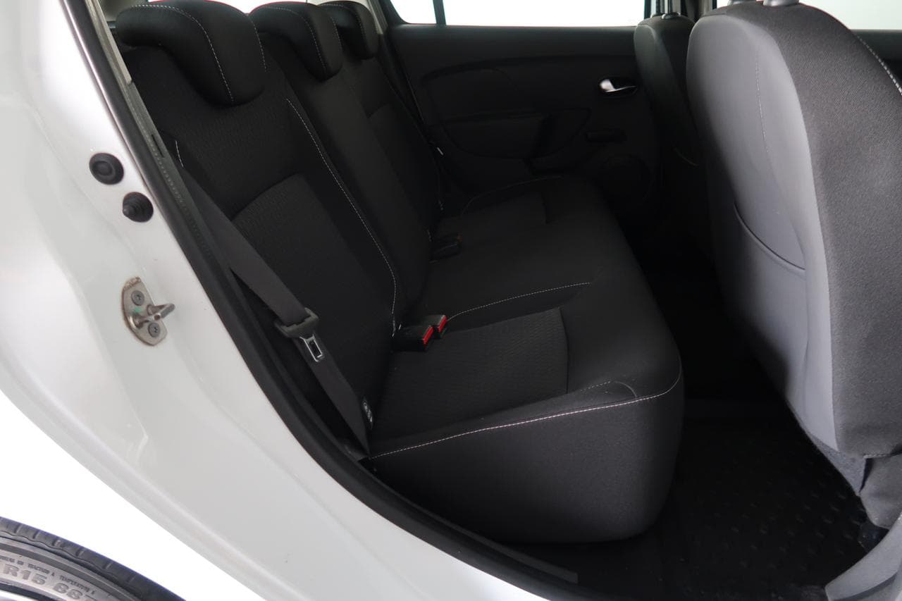 2018 Dacia LOGAN - 24