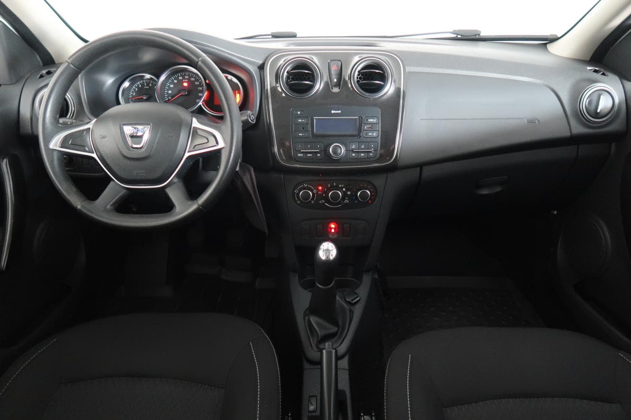 2018 Dacia LOGAN - 18