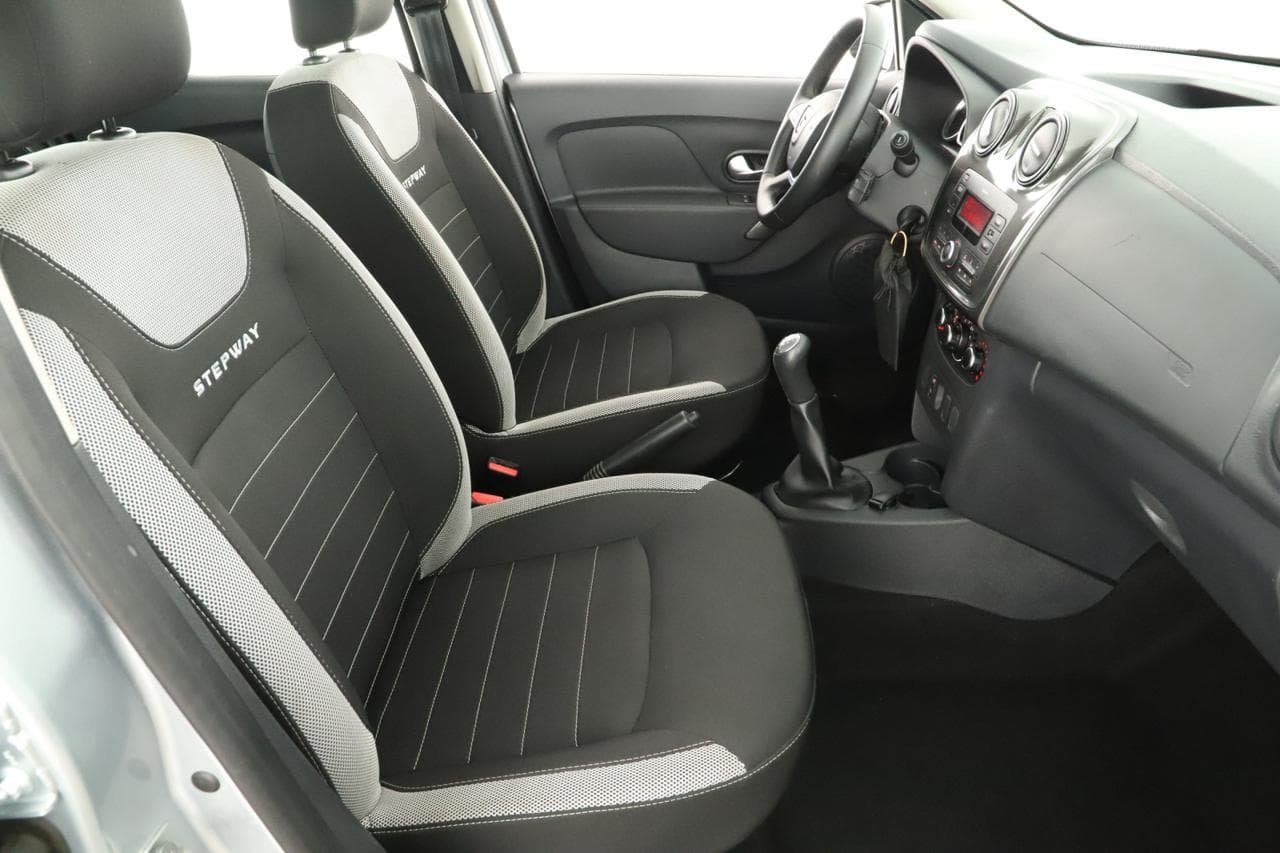 2020 Dacia LOGAN - 10
