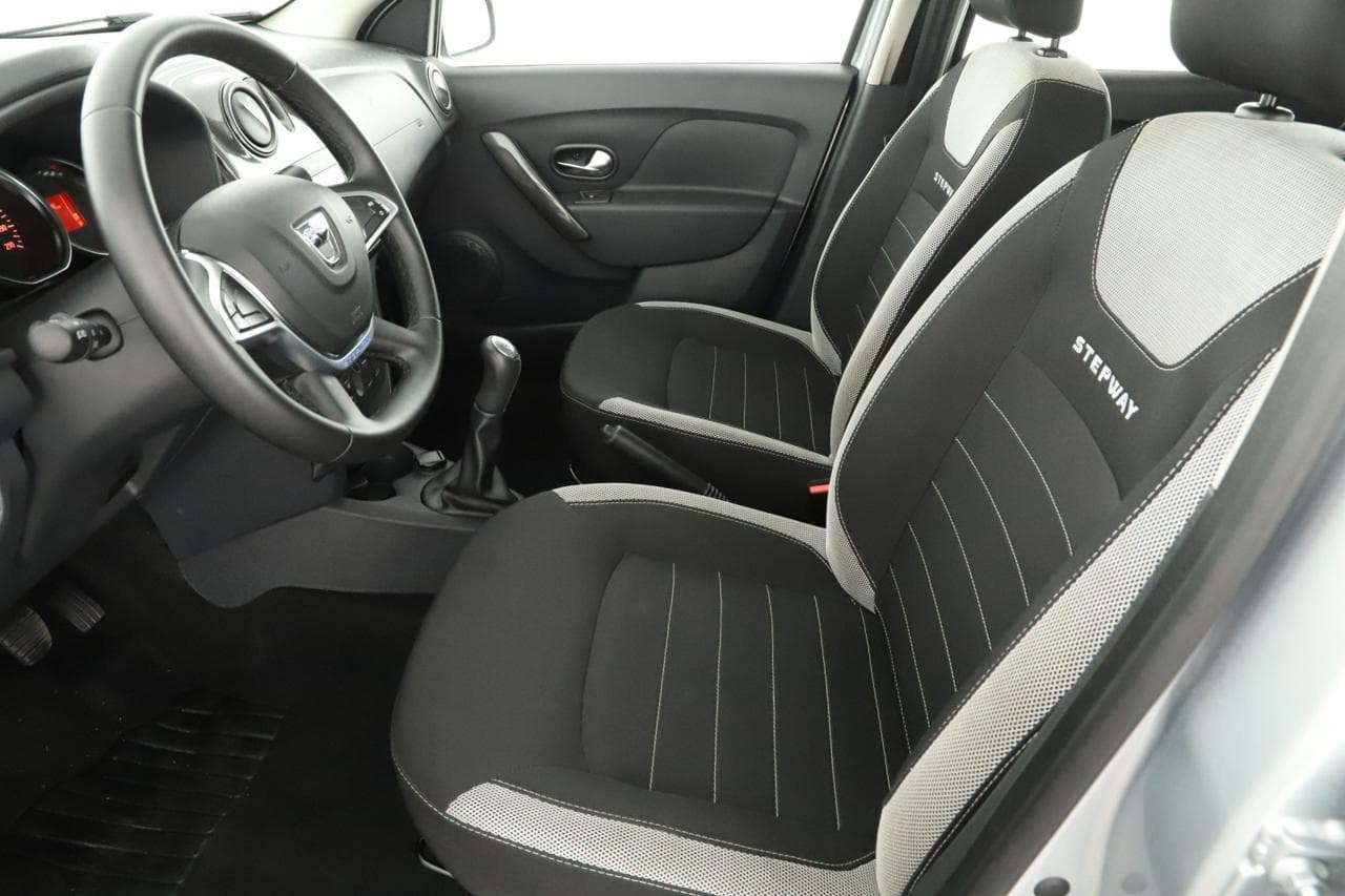 2020 Dacia LOGAN - 13