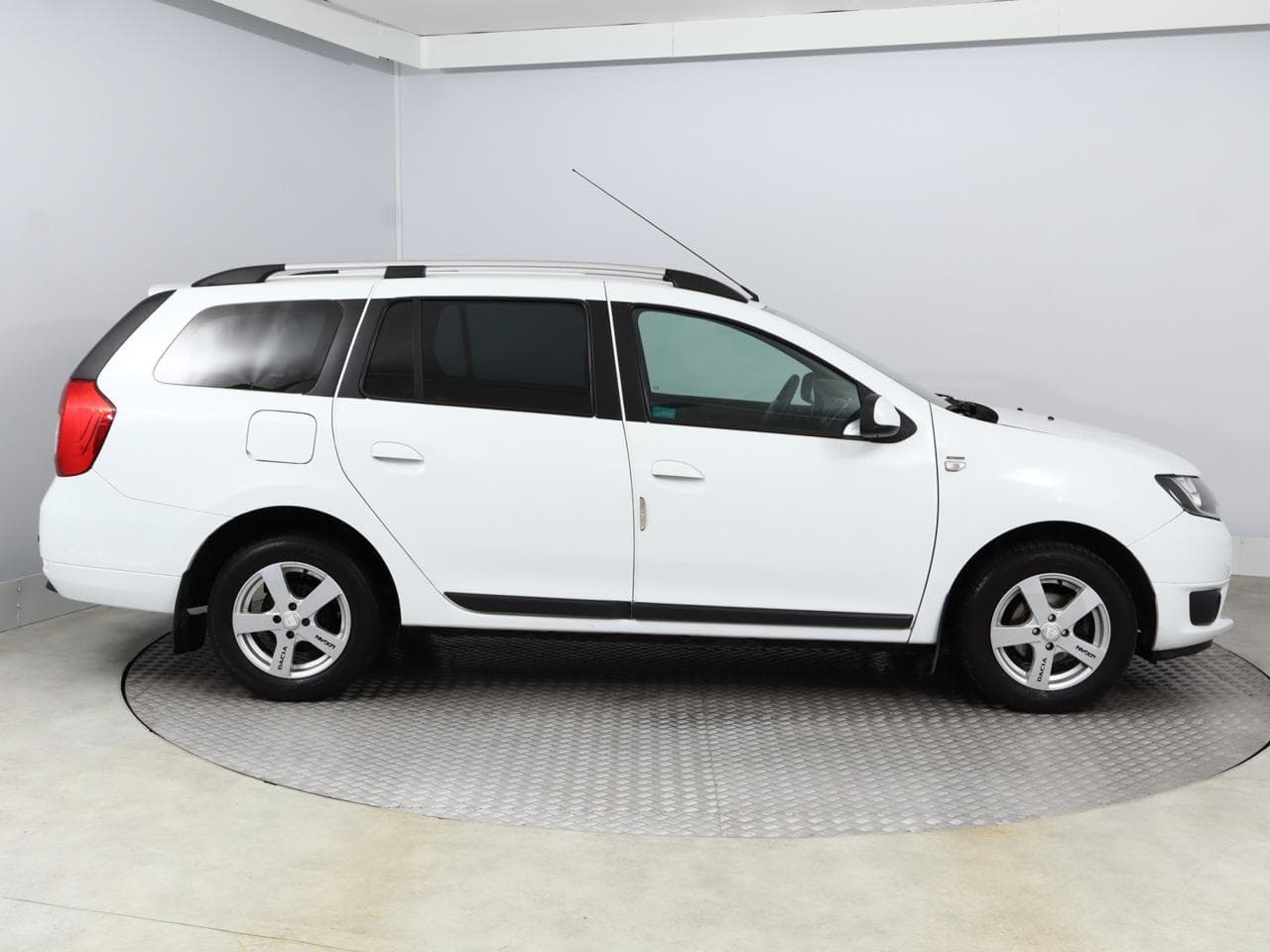 2014 Dacia LOGAN - 8
