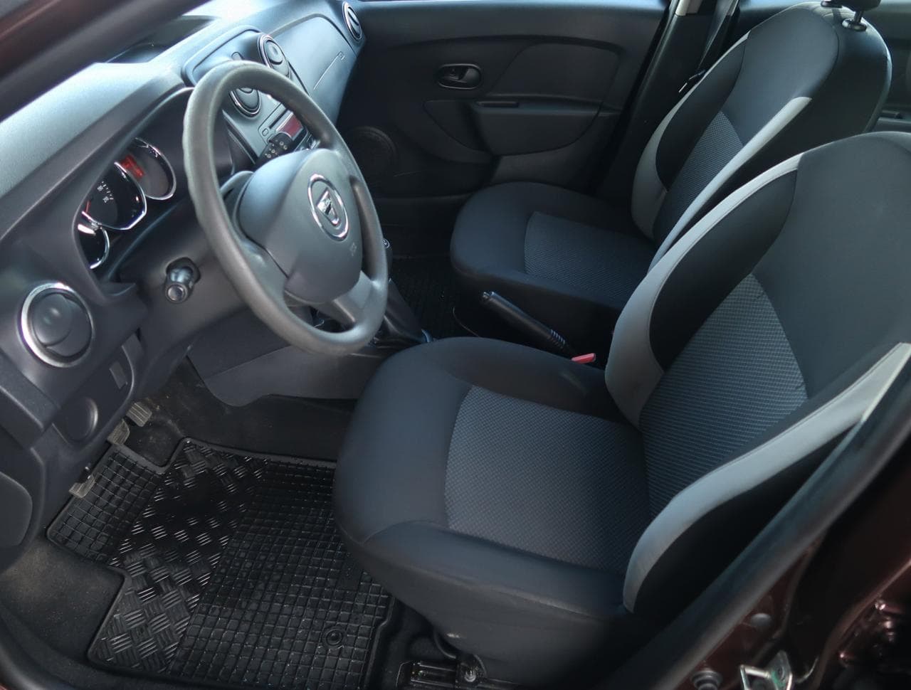 2016 Dacia LOGAN - 16