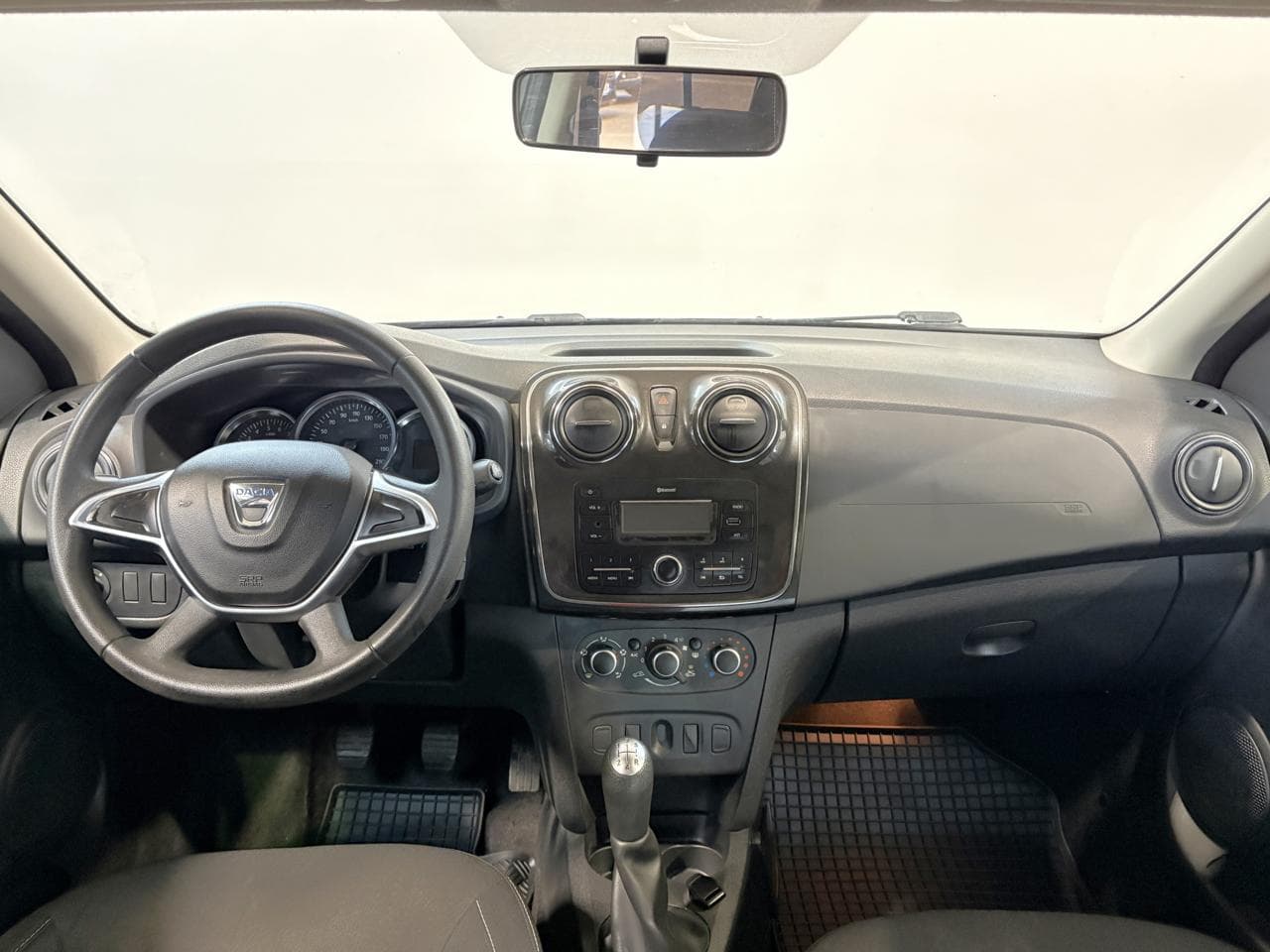 2019 Dacia LOGAN - 8