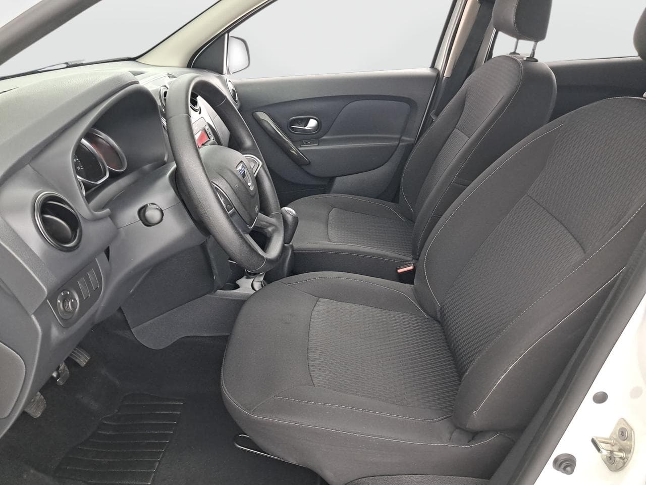 2019 Dacia LOGAN - 16