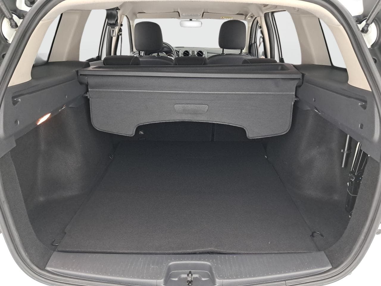 2019 Dacia LOGAN - 19