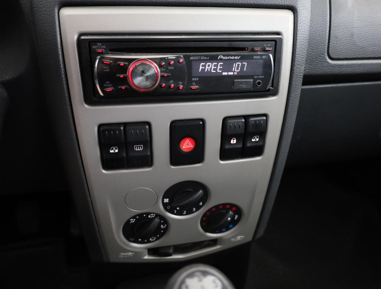 2010 Dacia LOGAN - 15