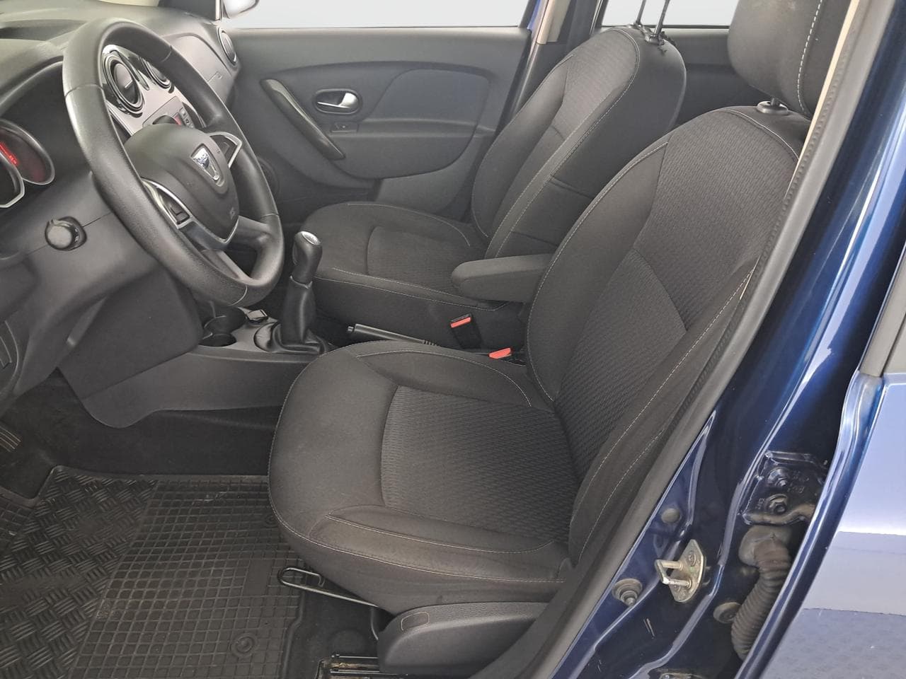 2018 Dacia LOGAN - 16