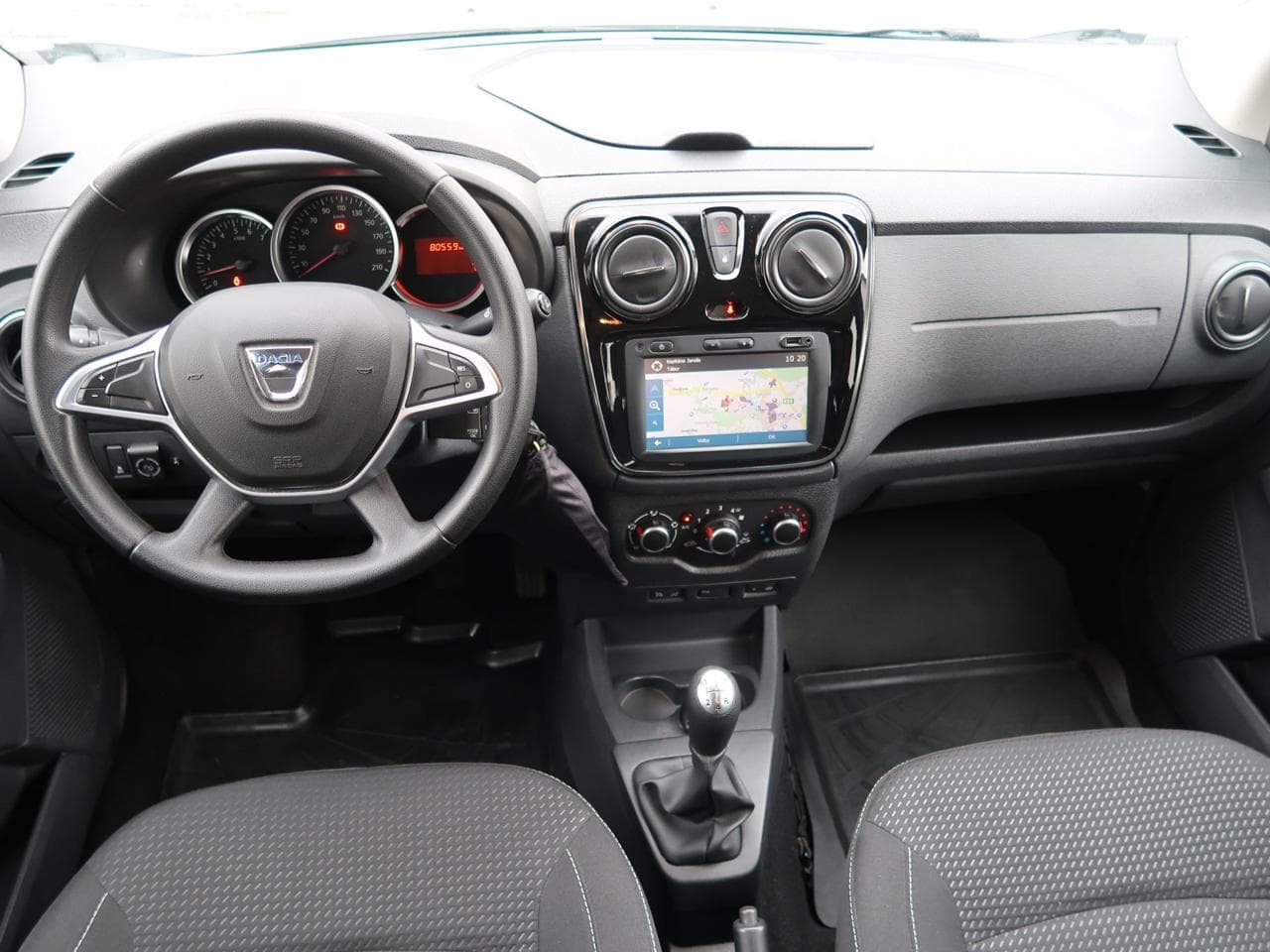 2017 Dacia Lodgy - 10