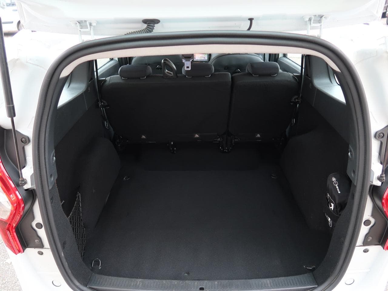 2017 Dacia Lodgy - 20