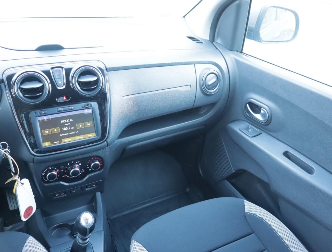 2019 Dacia Lodgy - 11