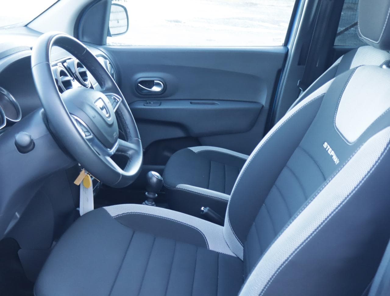 2019 Dacia Lodgy - 16