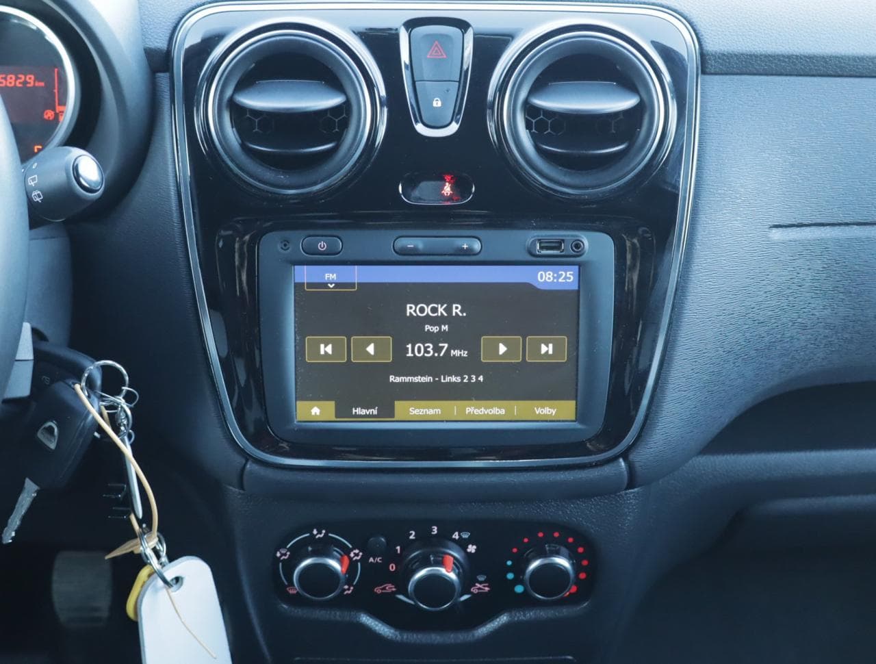 2019 Dacia Lodgy - 18