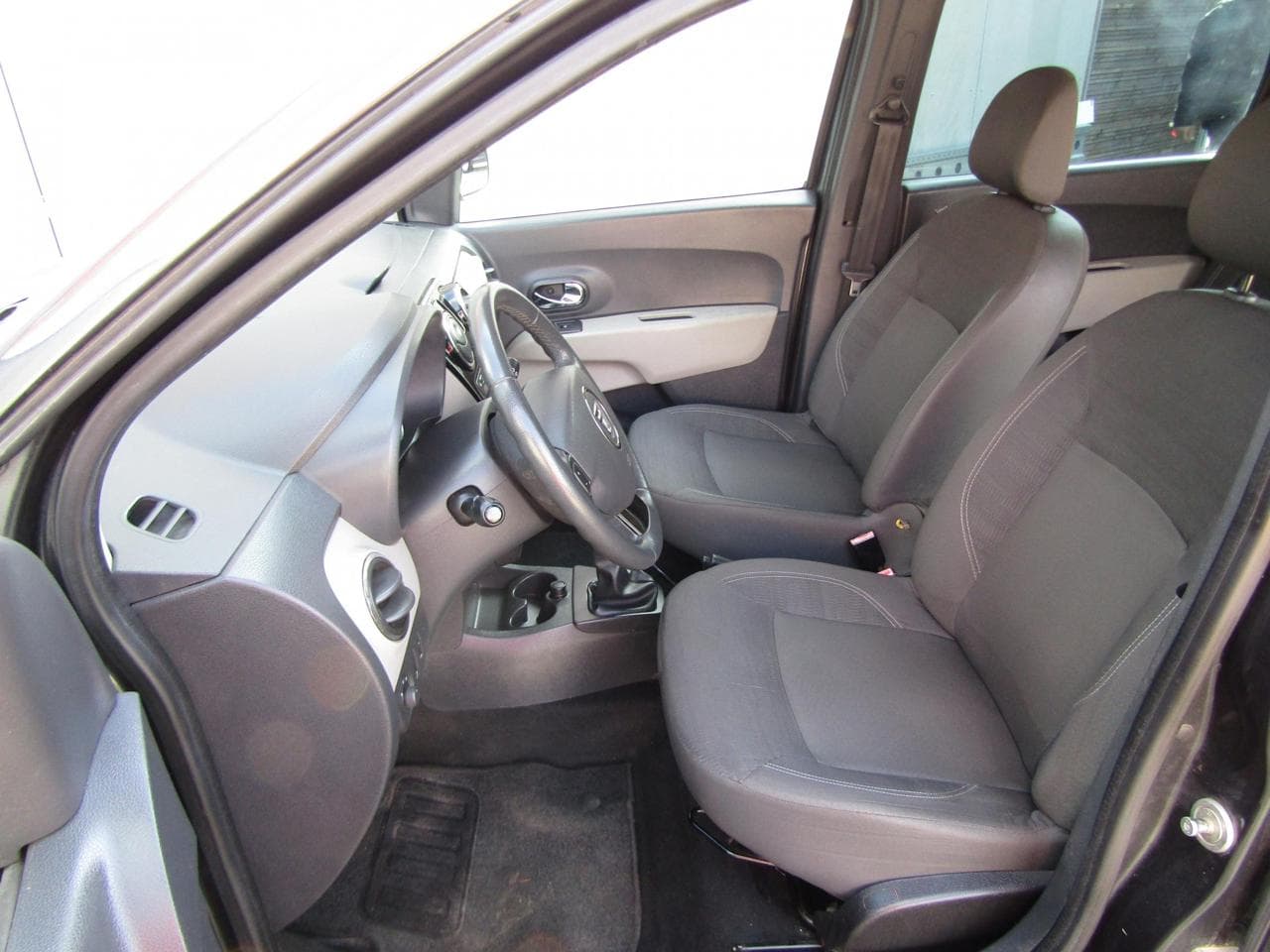 2013 Dacia LODGY - 9
