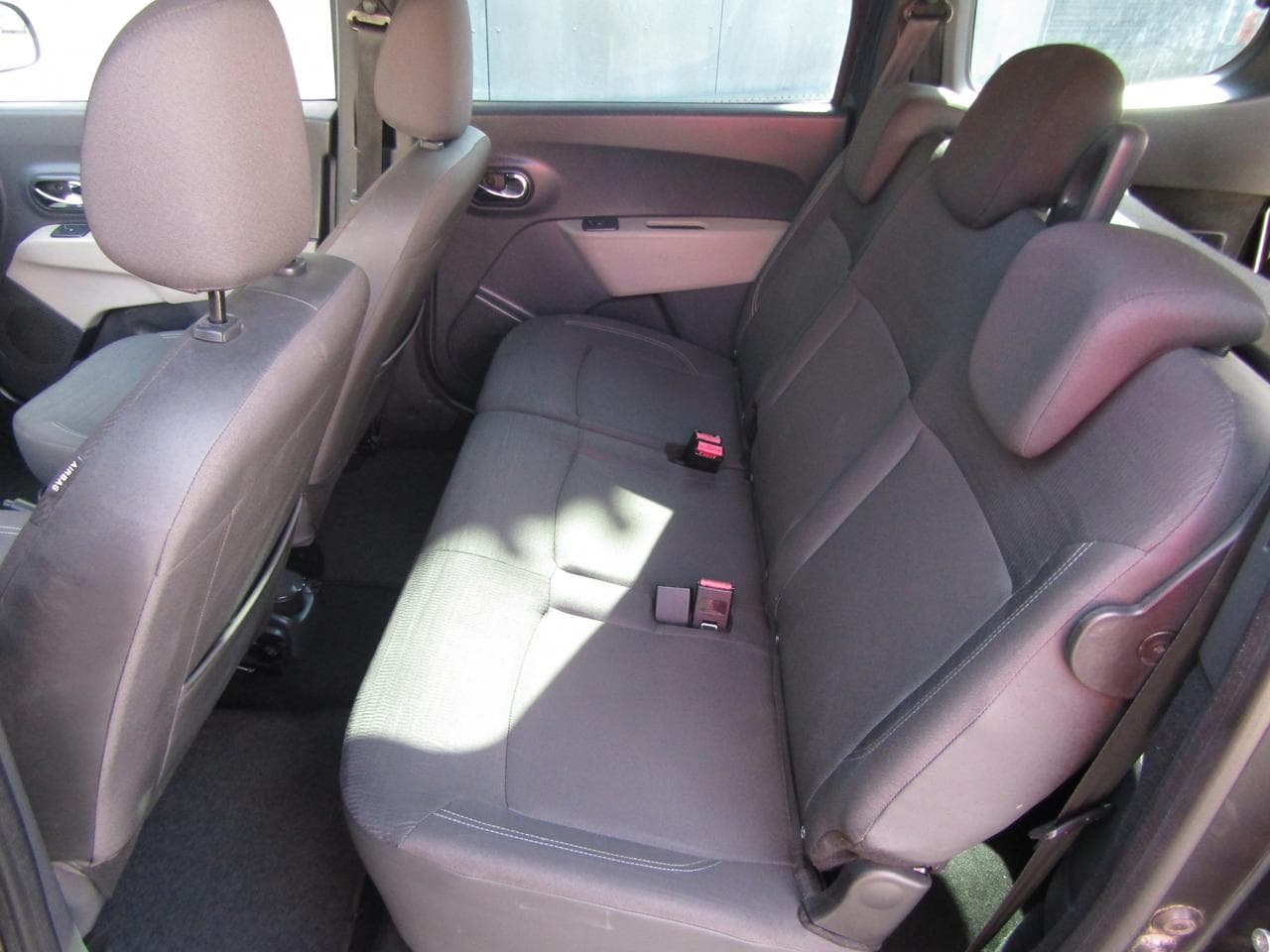 2013 Dacia LODGY - 10