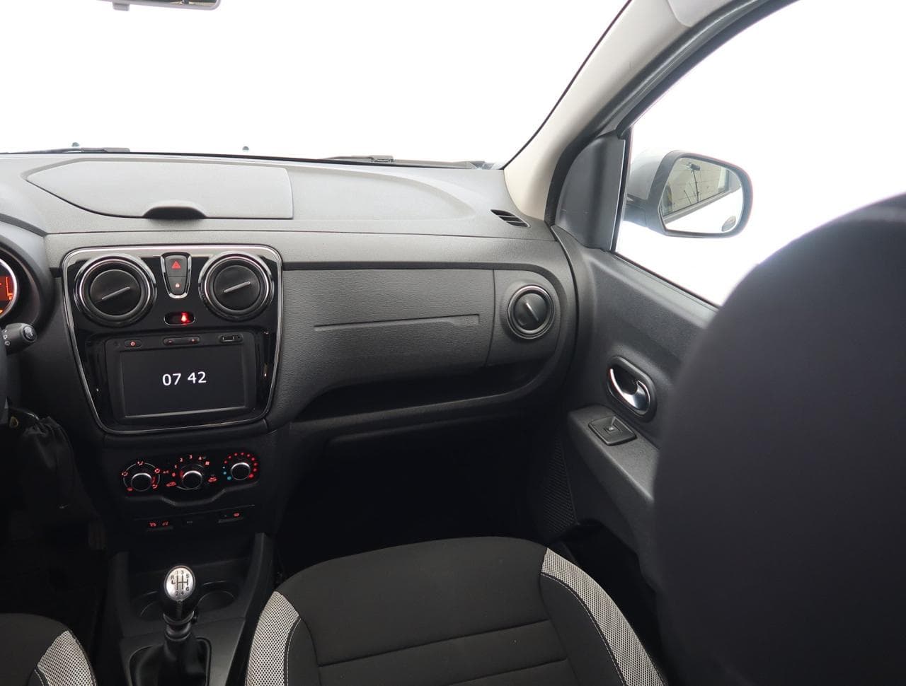 2019 Dacia LODGY - 11