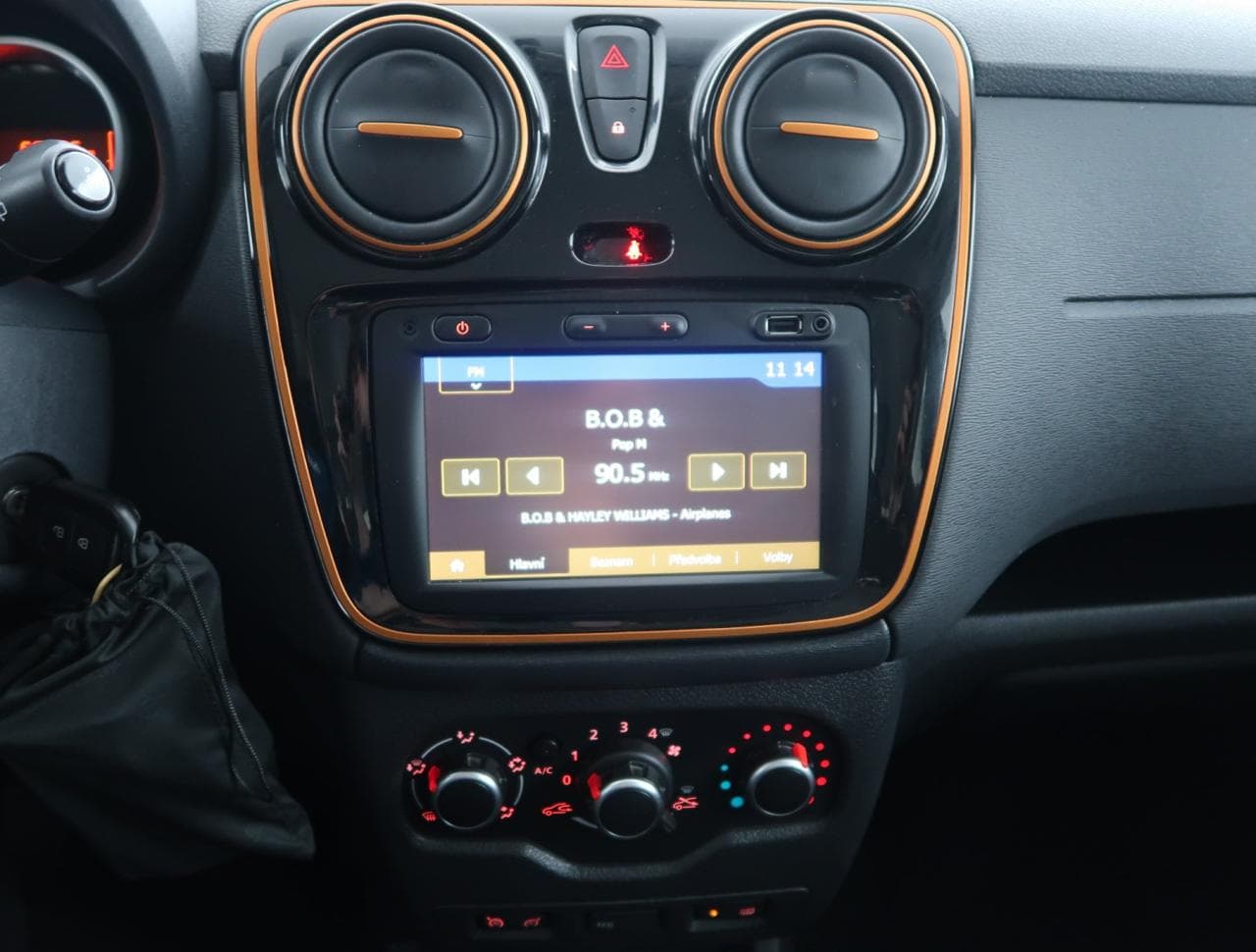 2017 Dacia LODGY - 18