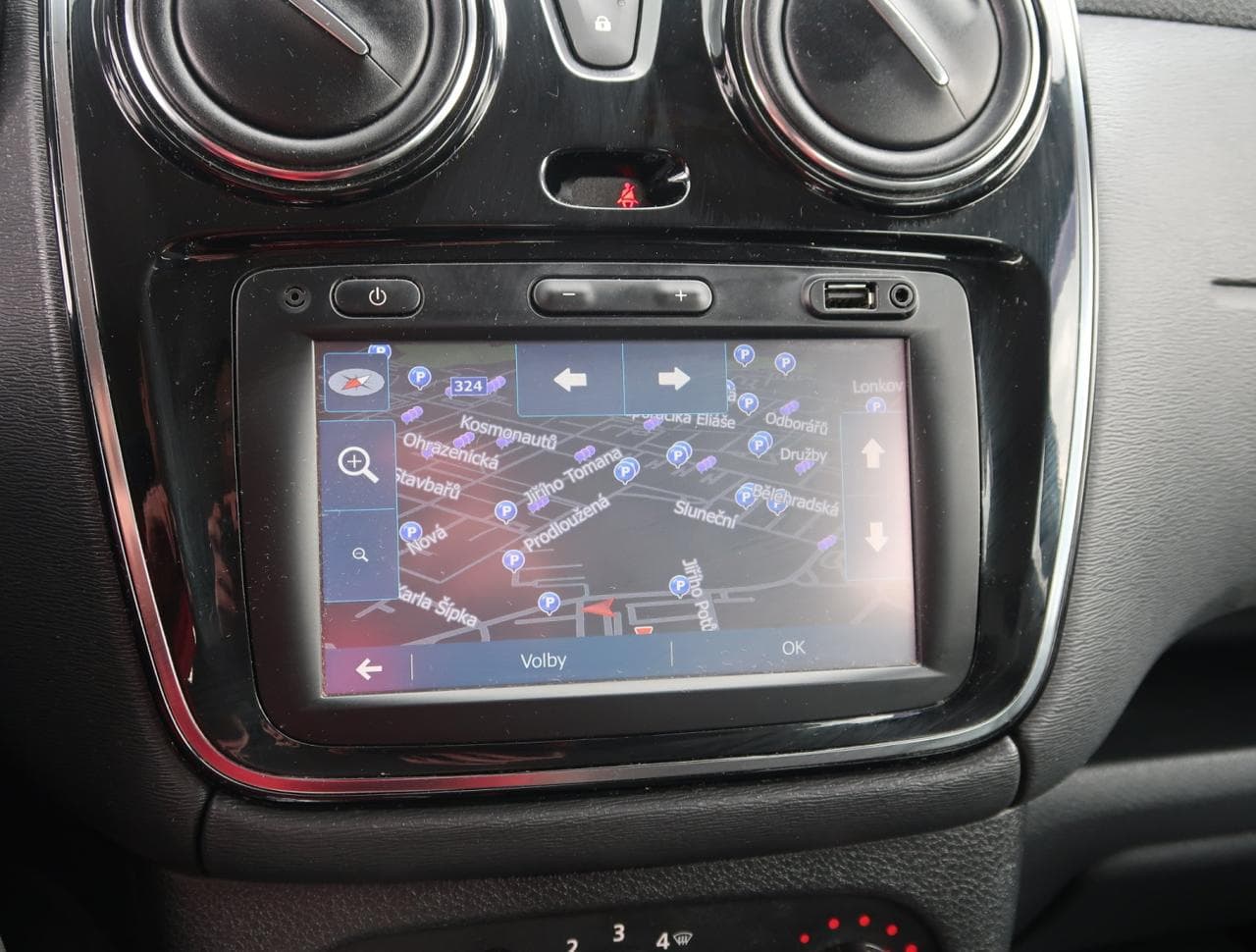 2019 Dacia LODGY - 32