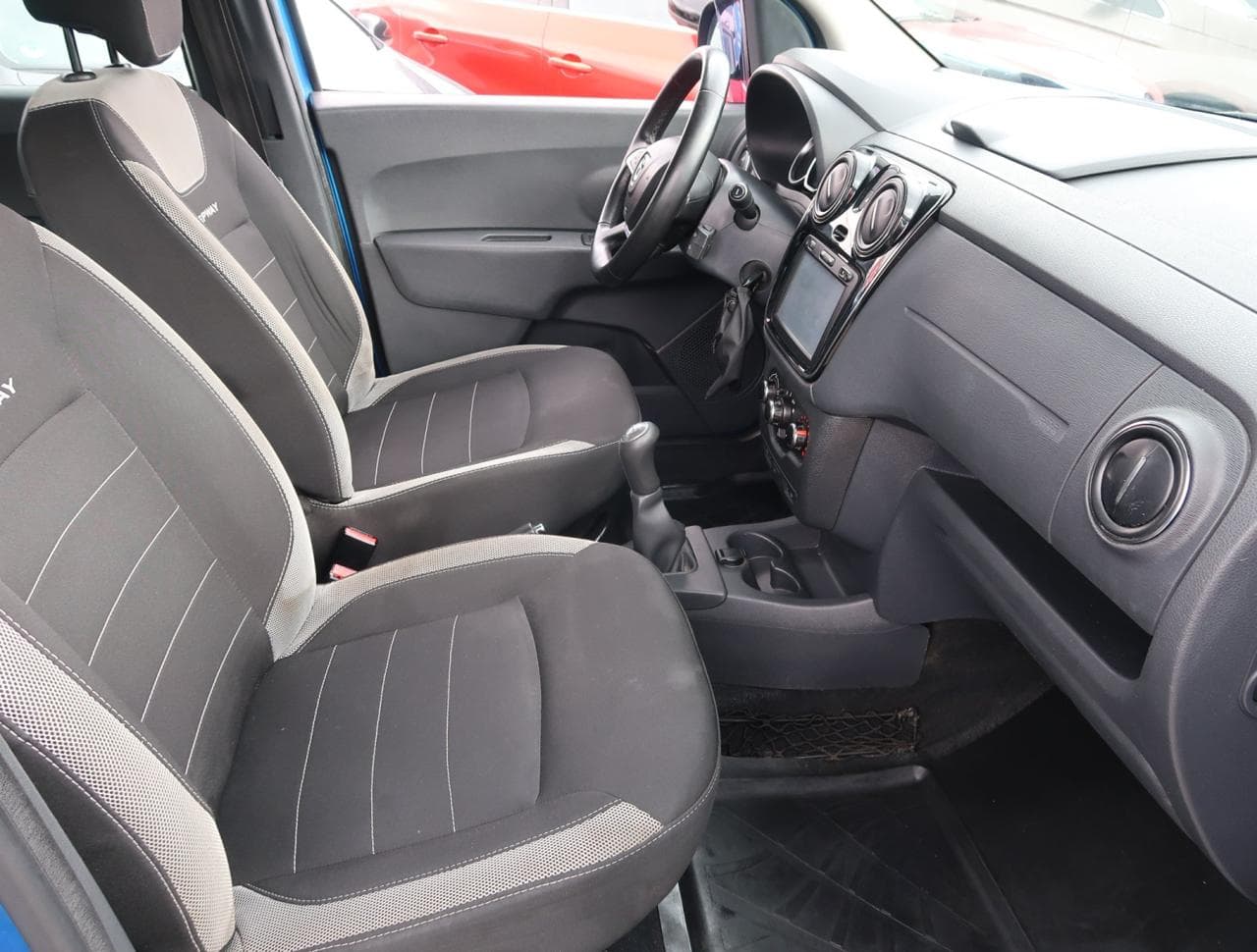 2019 Dacia LODGY - 19