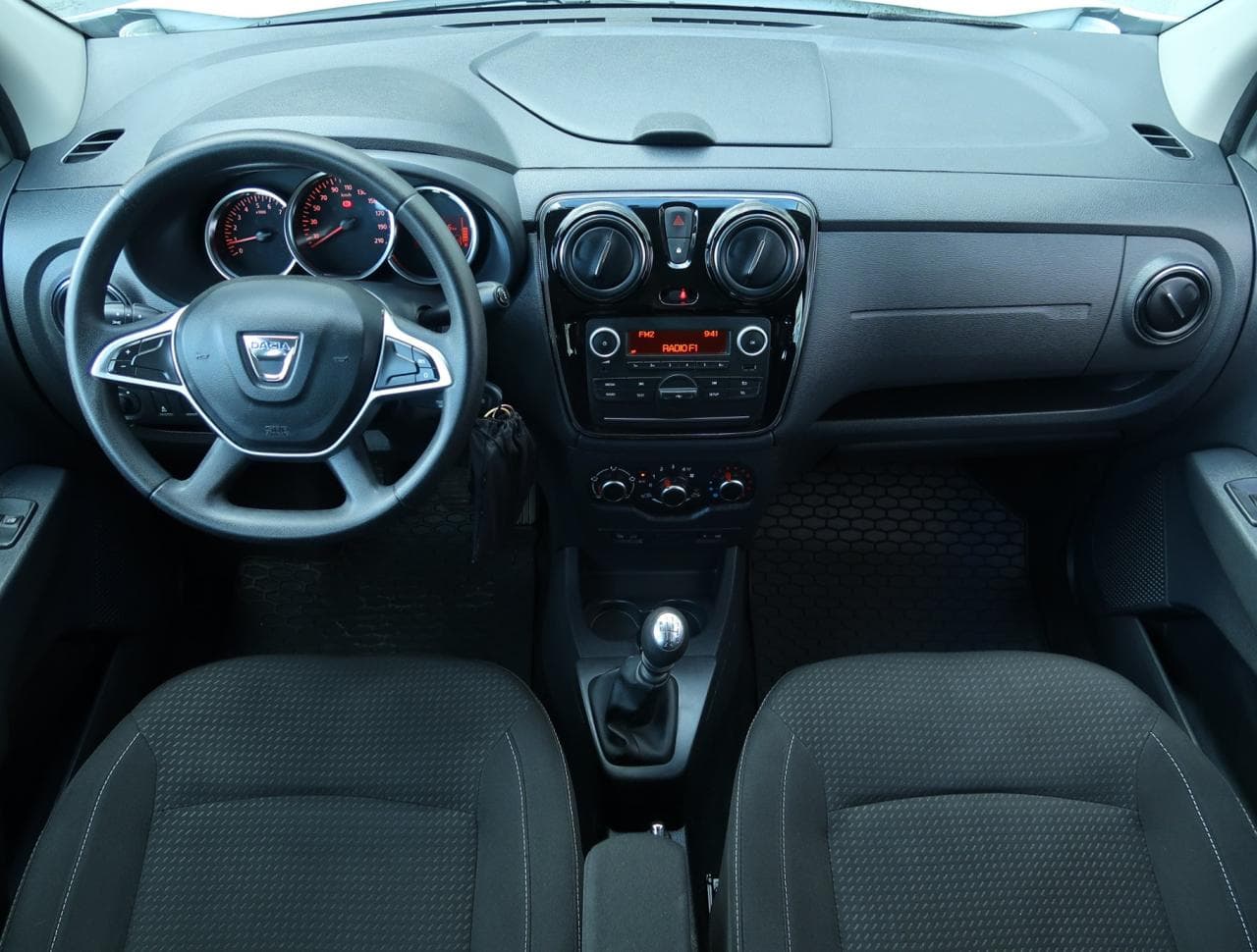 2022 Dacia LODGY - 10