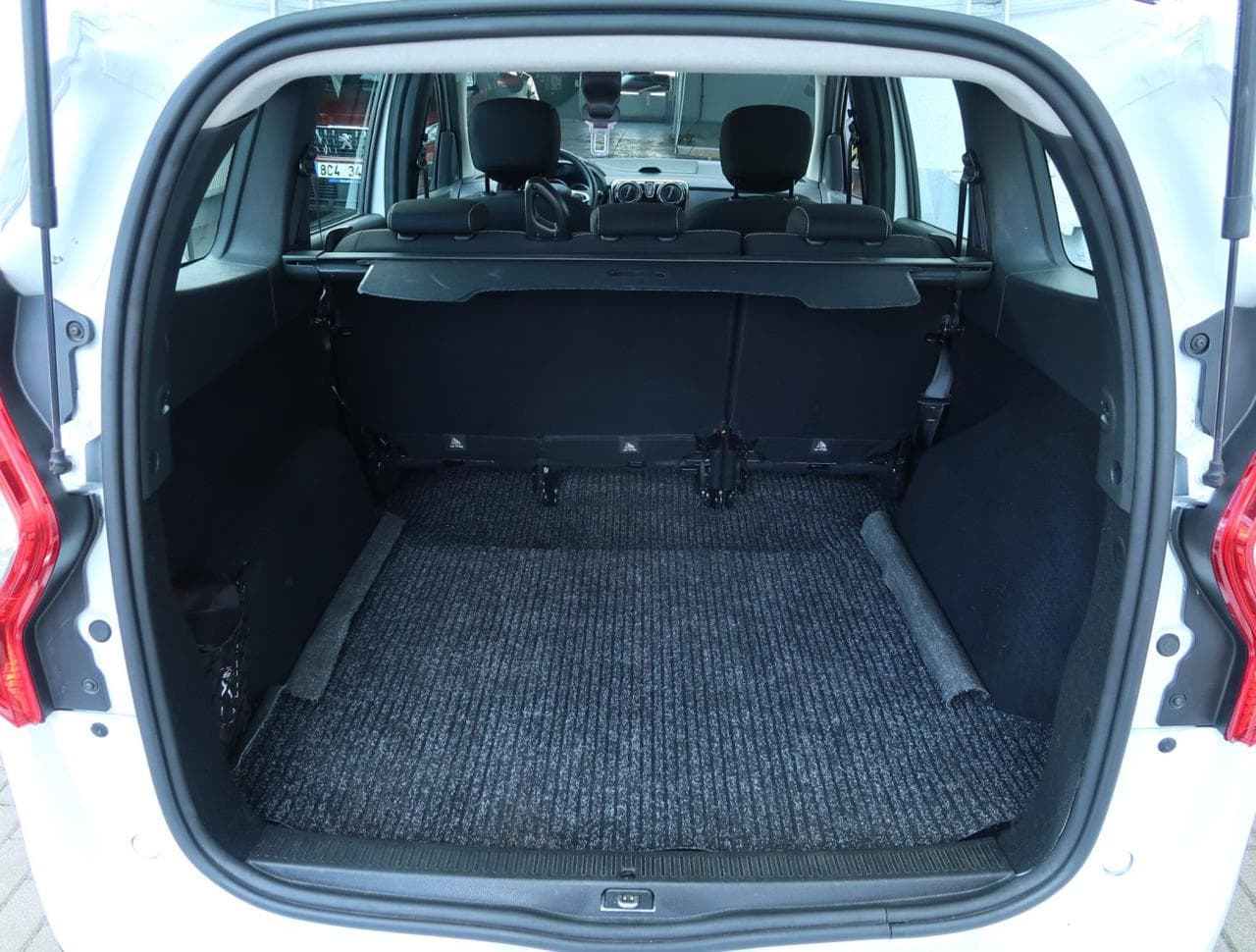 2022 Dacia LODGY - 19