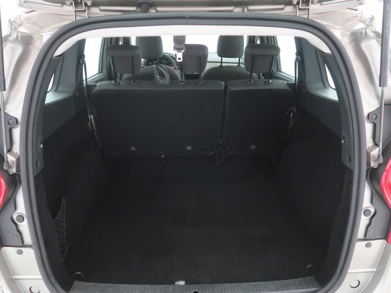 2013 Dacia LODGY - 19