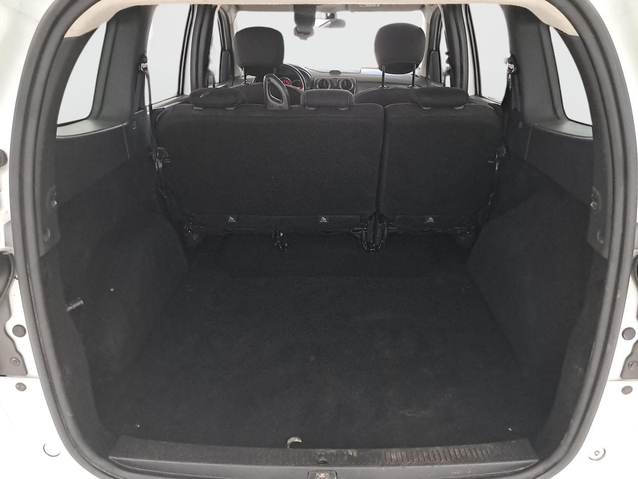 2021 Dacia LODGY - 19