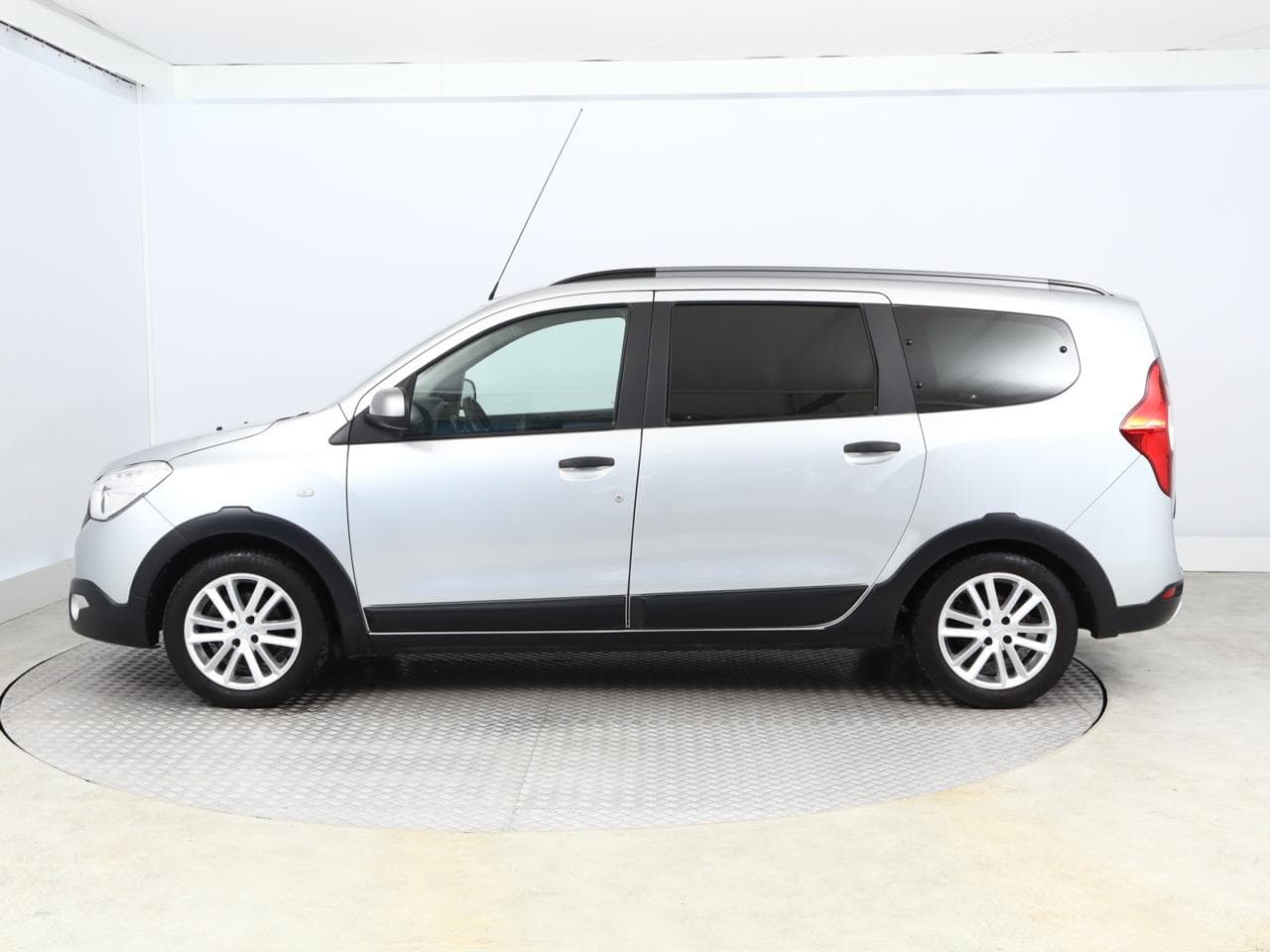 2020 Dacia LODGY - 4