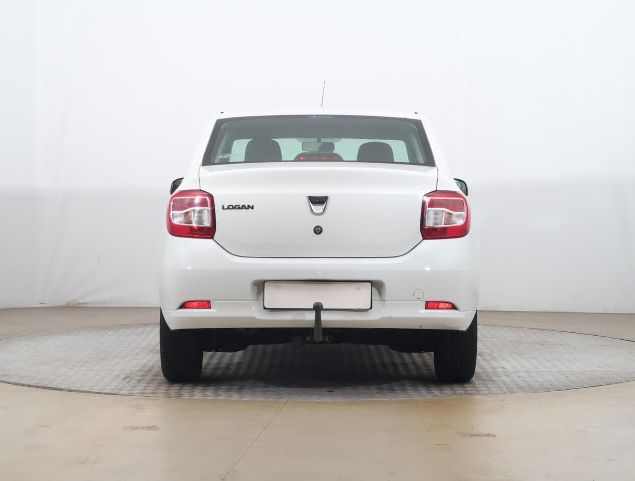 2016 Dacia Logan - 6