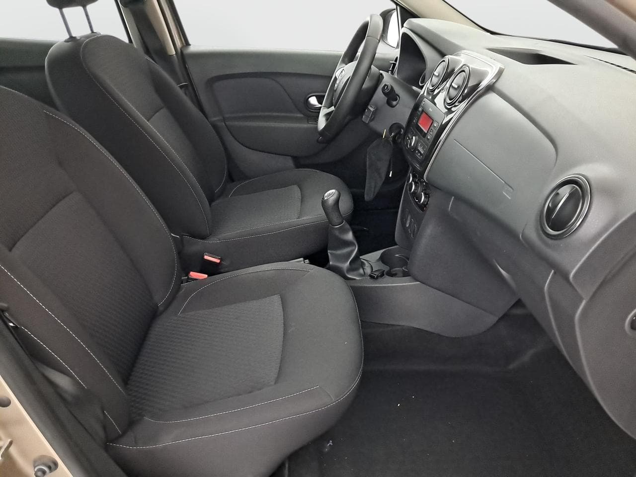 2019 Dacia LOGAN - 11