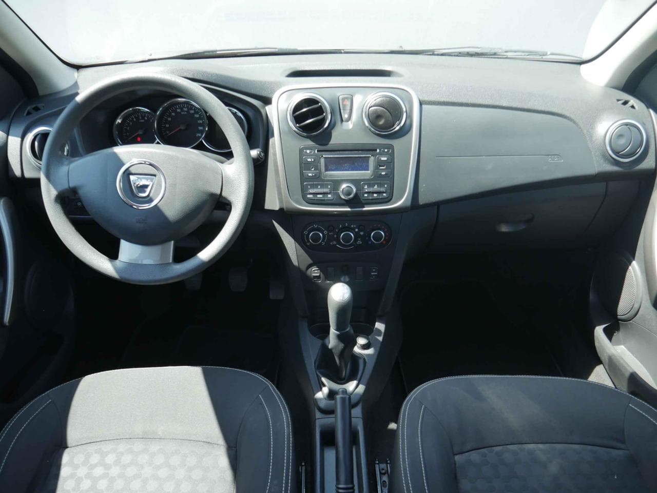 2013 Dacia LOGAN - 19
