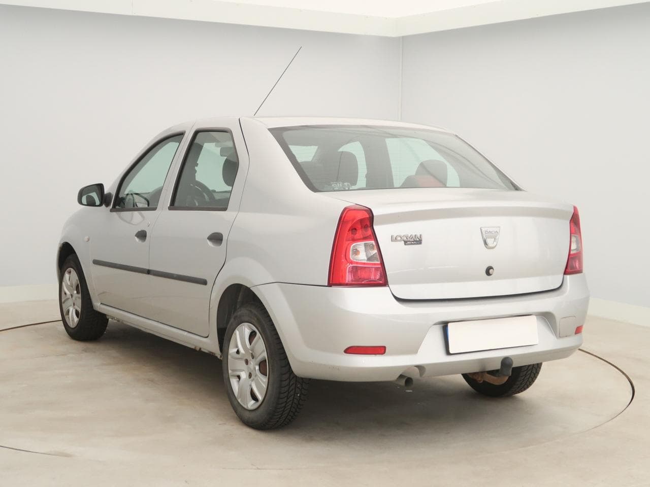2010 Dacia LOGAN - 5