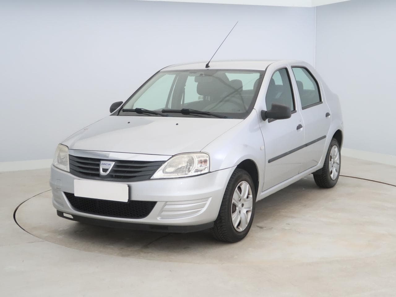 2010 Dacia LOGAN - 3