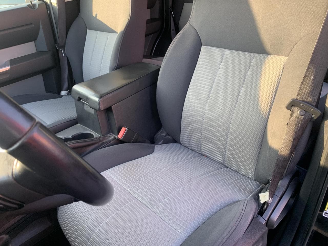 2008 Dodge Nitro - 9