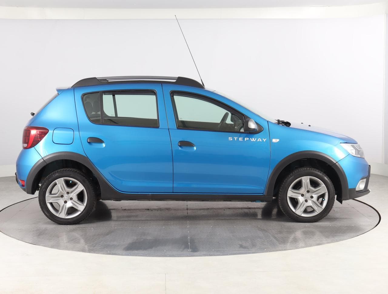 2020 Dacia SANDERO - 8