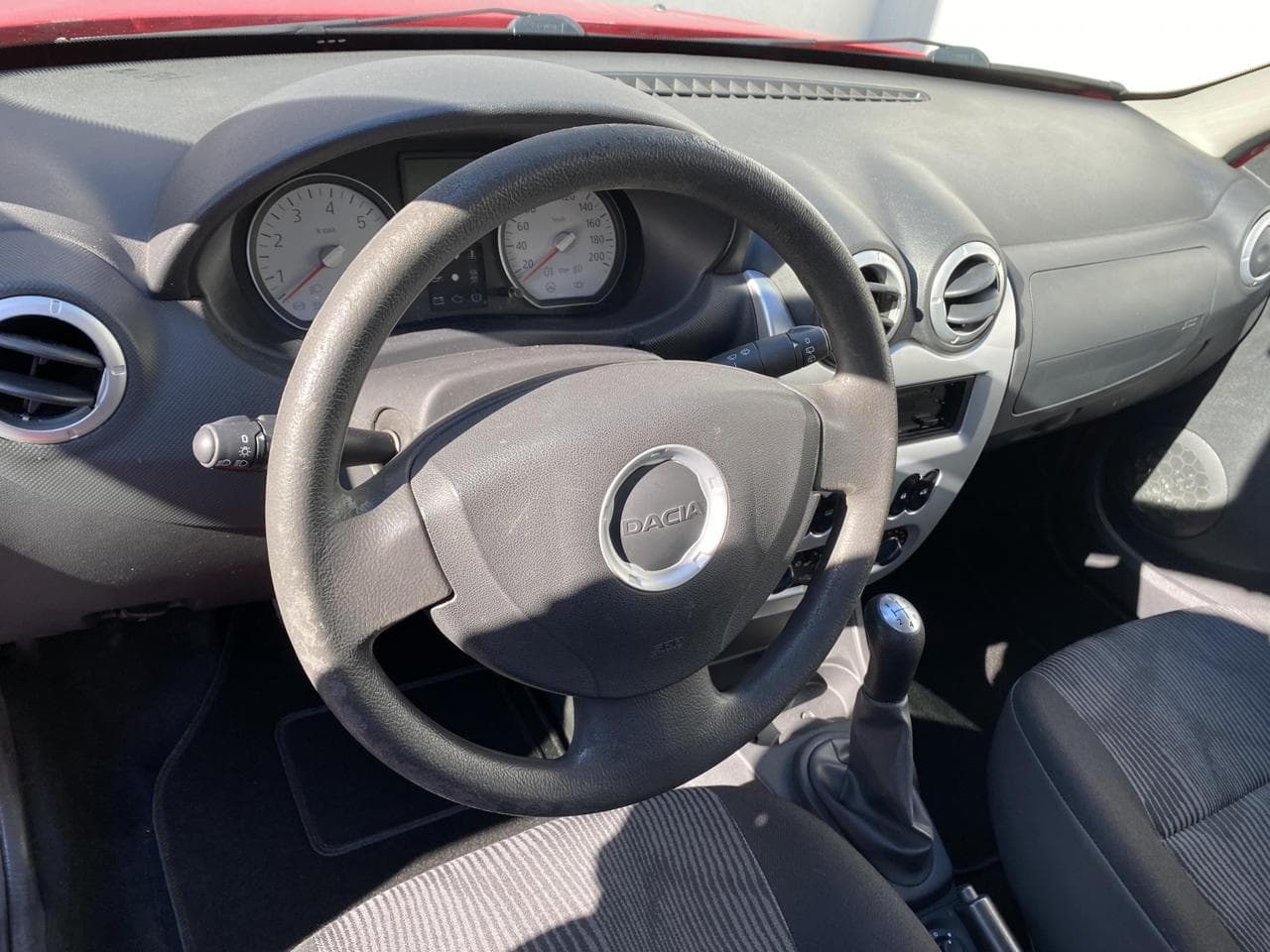 2008 Dacia Sandero - 11