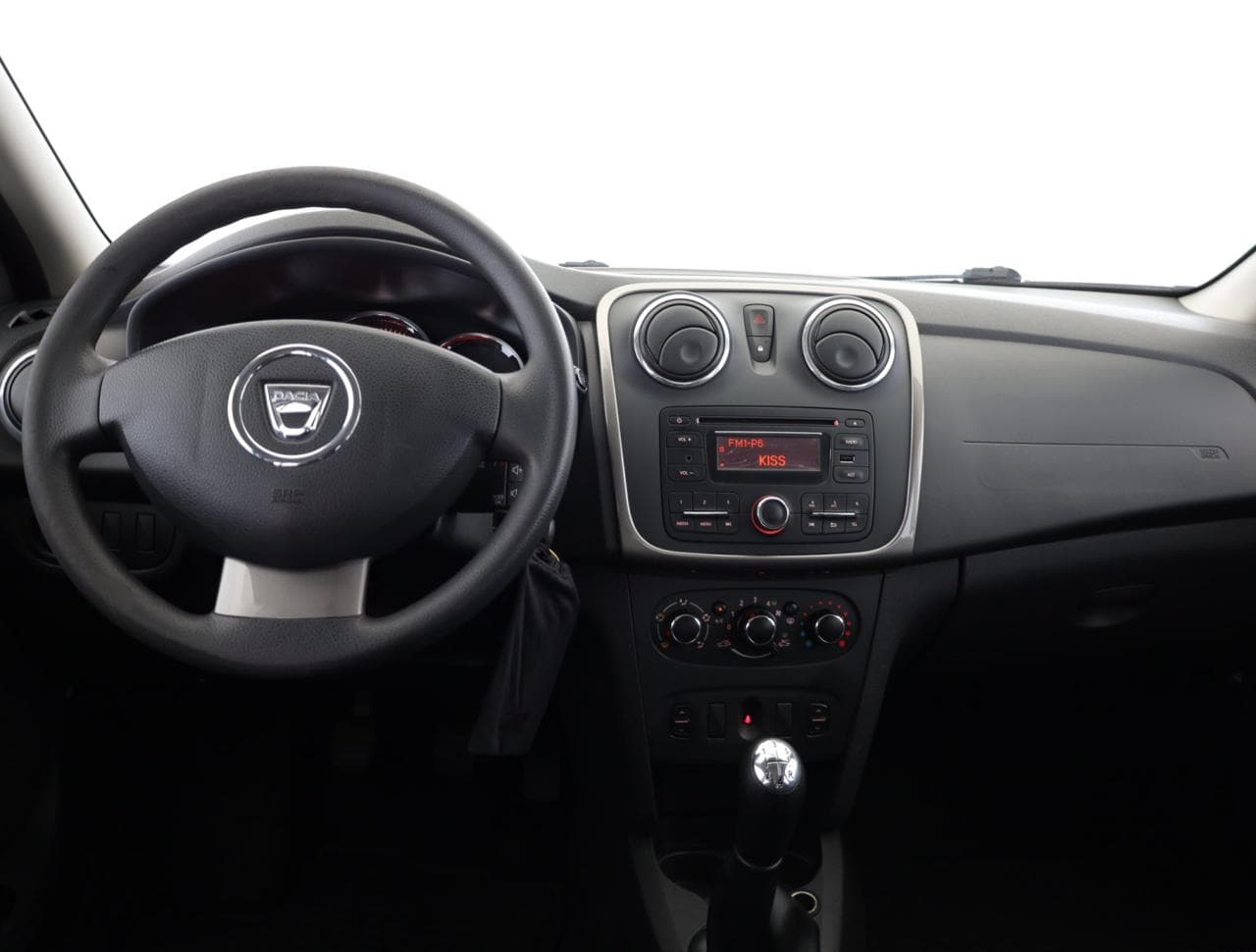 2015 Dacia Sandero - 9