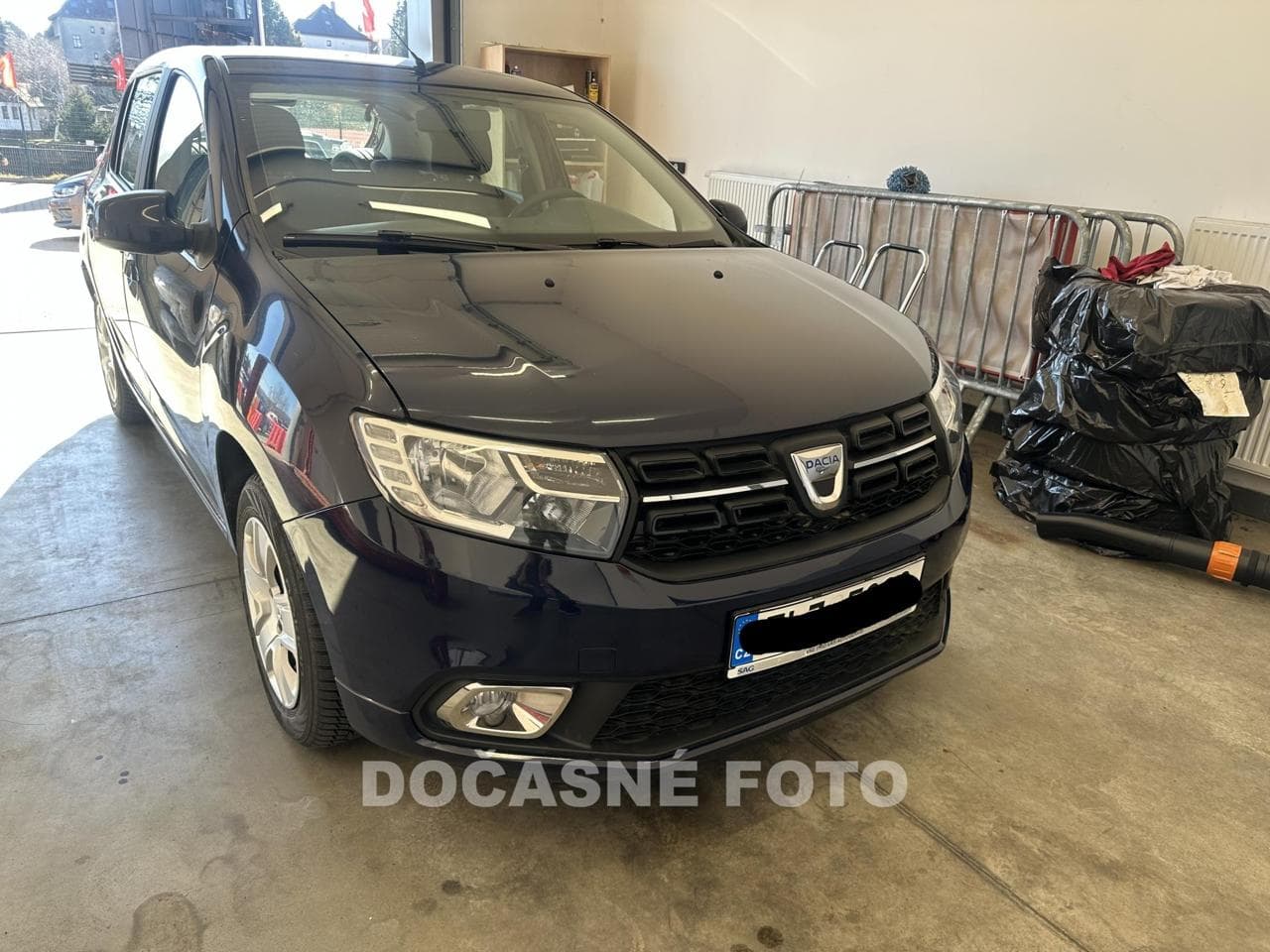 Dacia Sandero 1.0 hatchback