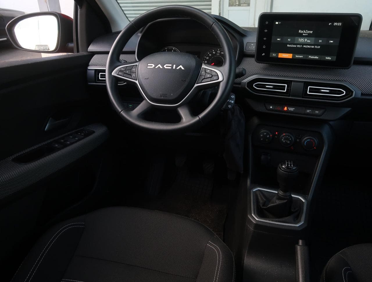 2023 Dacia Sandero - 17