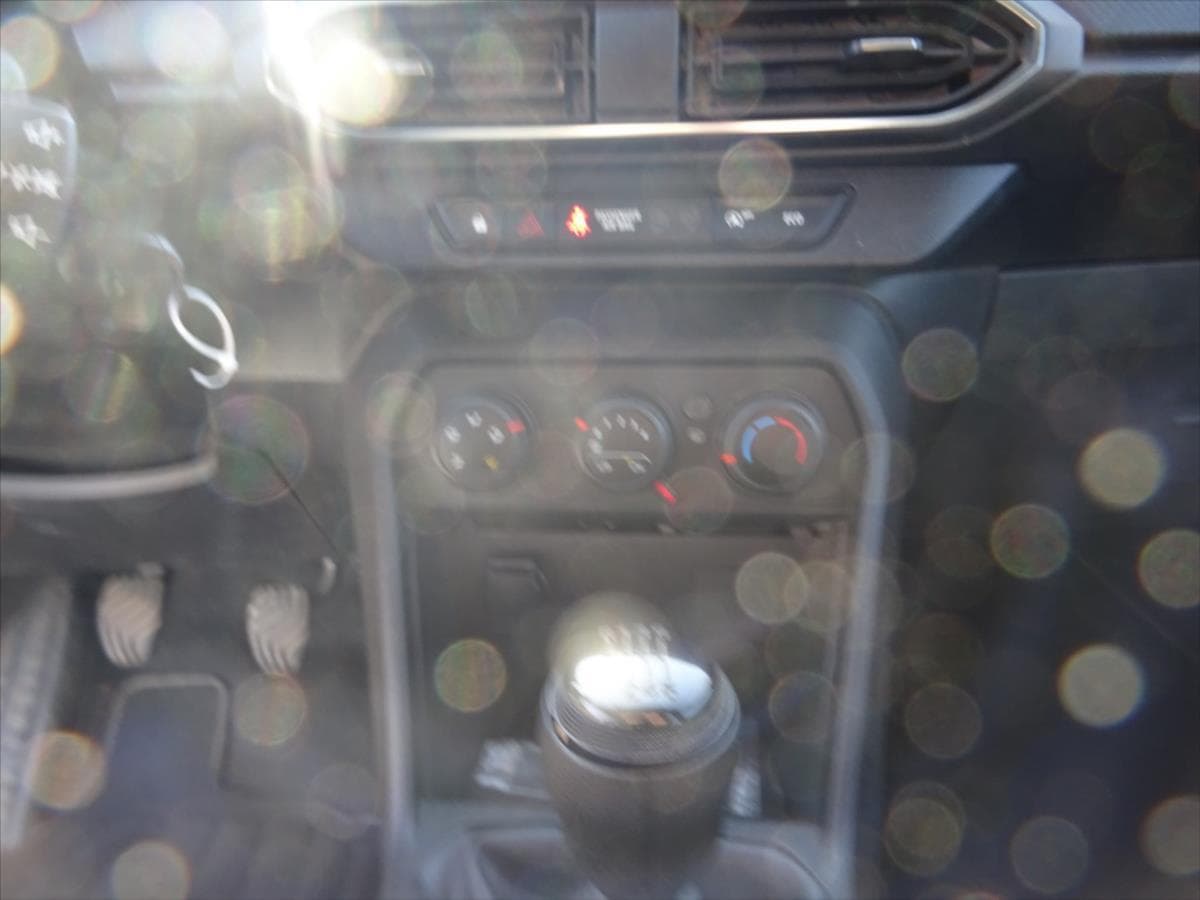 2022 Dacia Sandero - 25