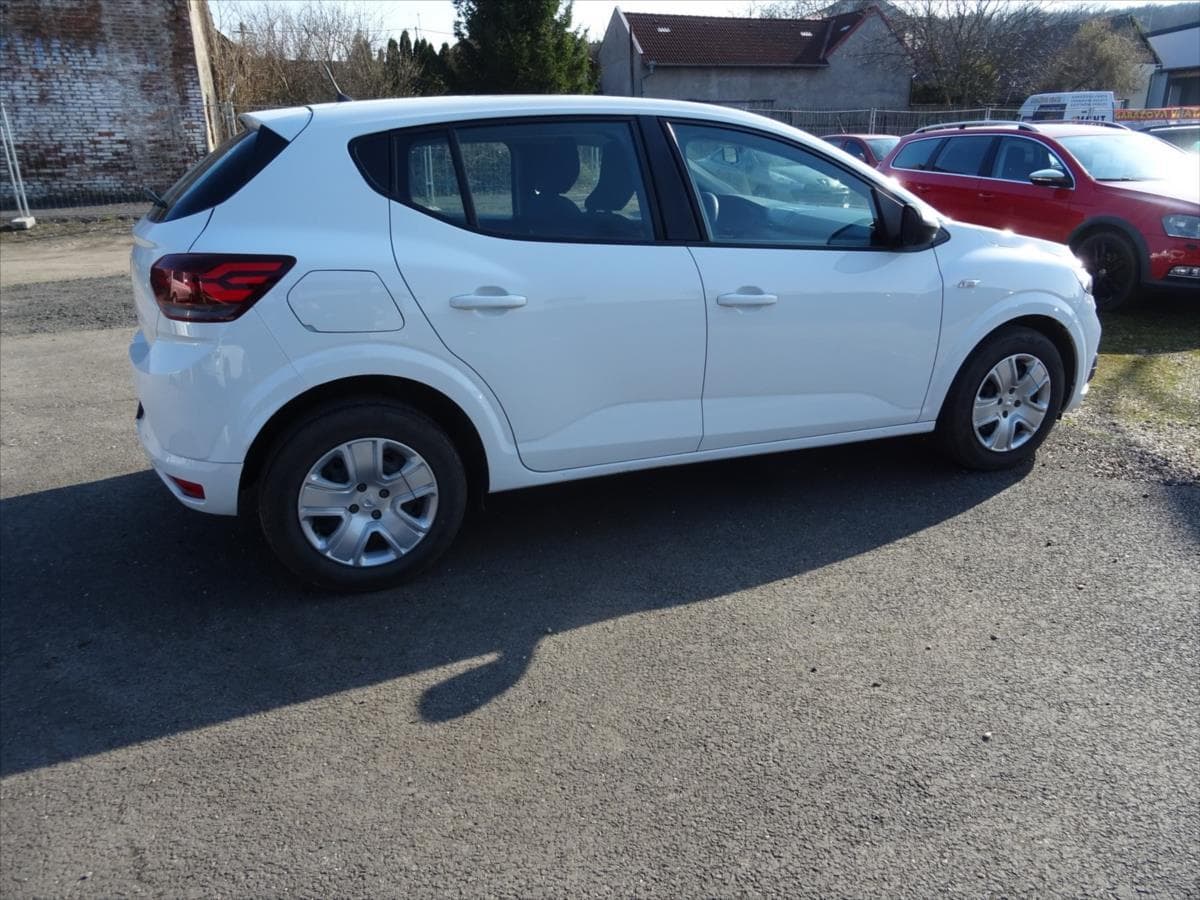 2022 Dacia Sandero - 13