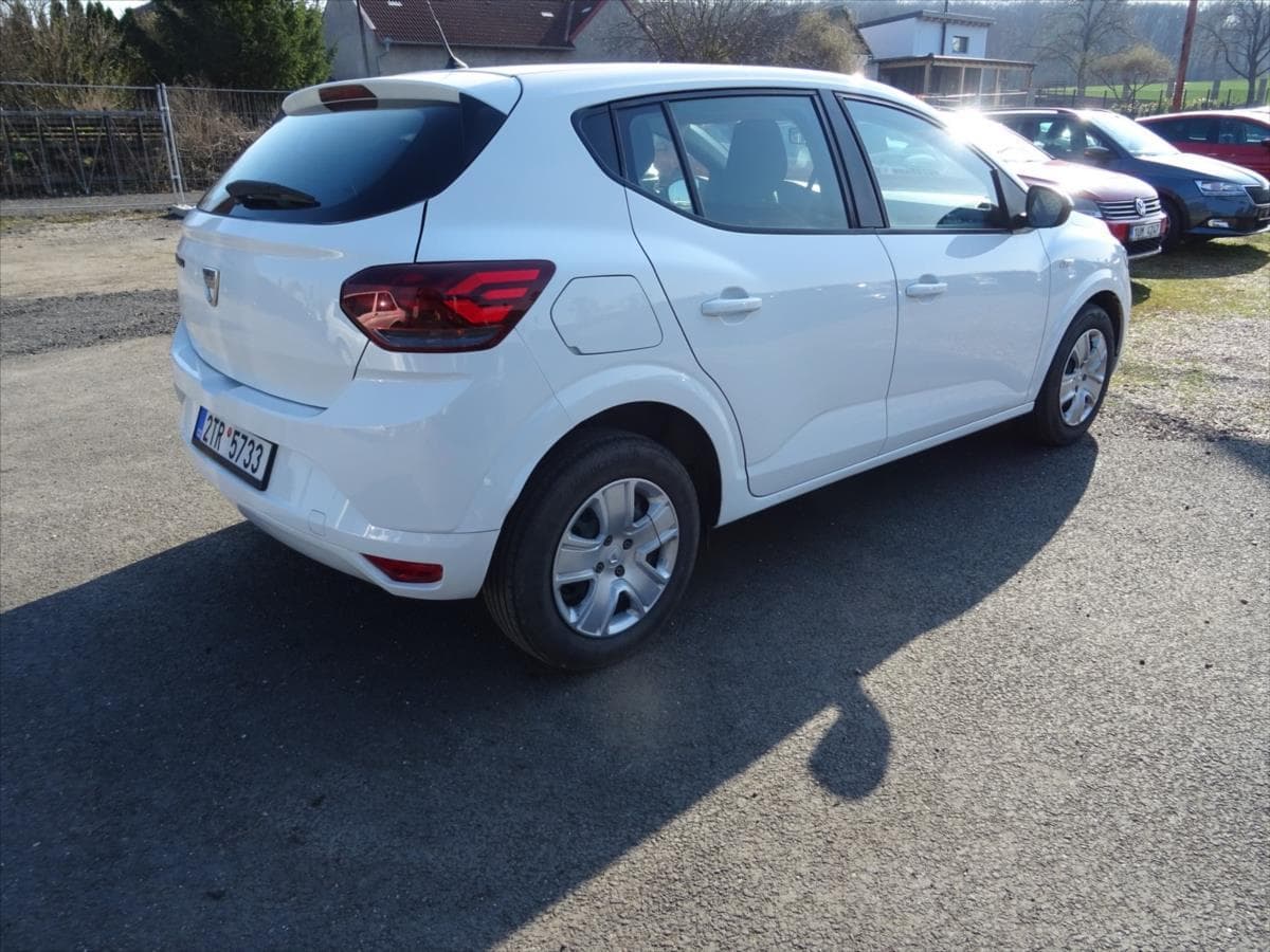 2022 Dacia Sandero - 11