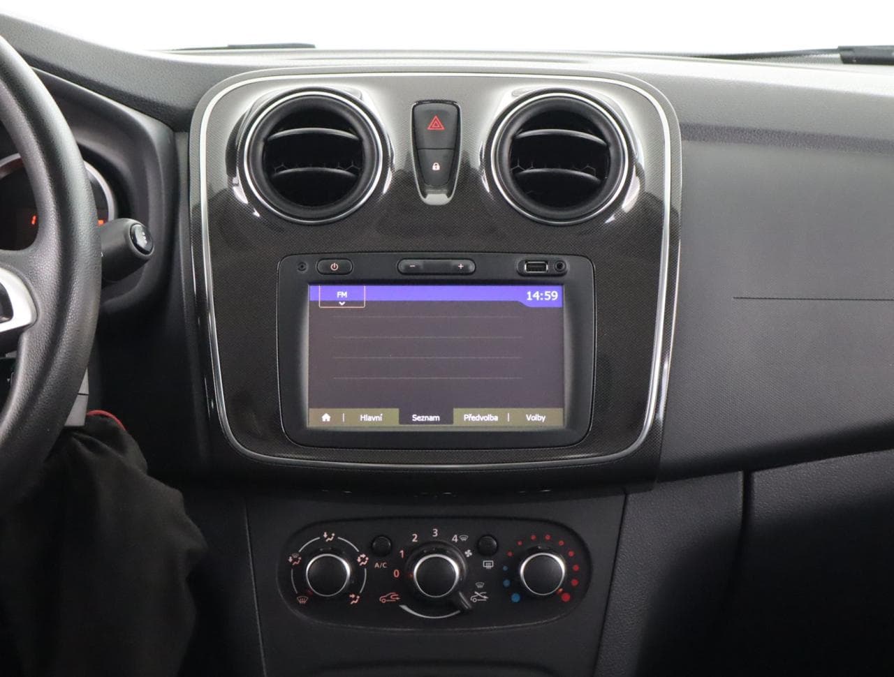 2017 Dacia Sandero - 35